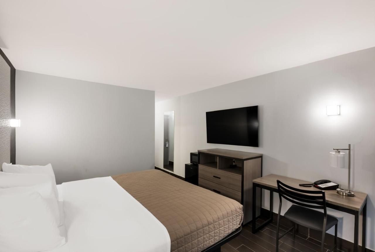 Essence Express Wayne Hotel Exterior foto